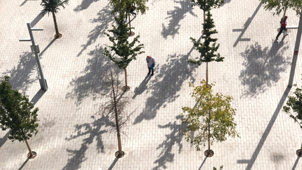 Rethinking and redesigning existing spaces plays an important part in the sustainable transformation of cities.